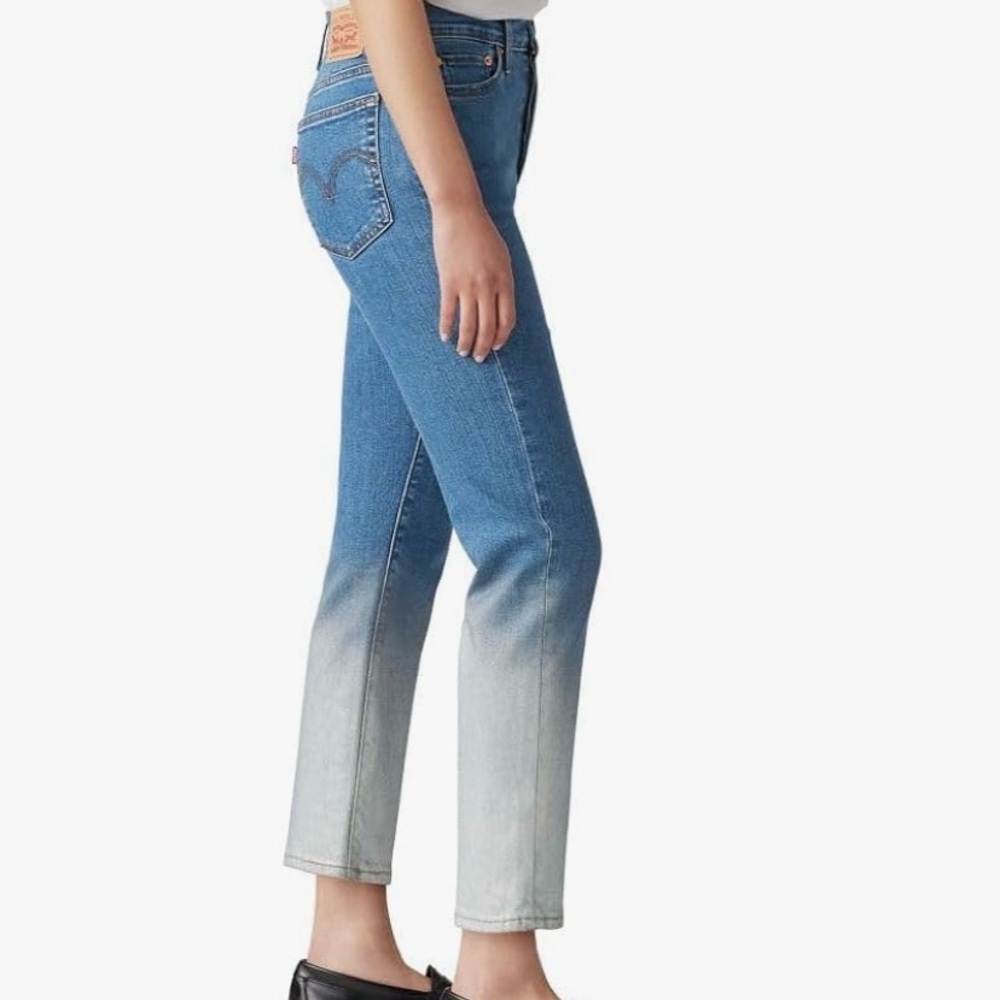 Levi Wedgie Gradient Jeans - Picture 3 of 3